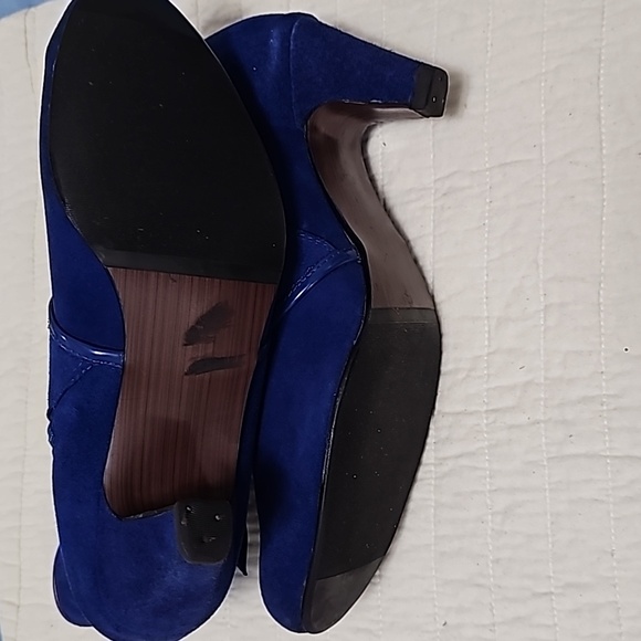 Suede Booties, 9 - Picture 4 of 7